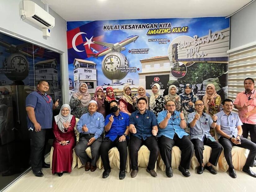 Lawatan Pejabat Tanah Daerah Tangkak ke Pejabat Tanah Daerah Kulai