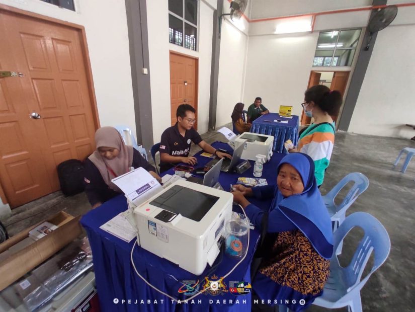 Kaunter Kutipan Luar Bayaran Cukai Tanah